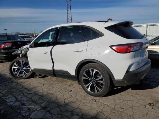 Photo 2 from auction – 2022 FORD ESCAPE SE with VIN 1FMCU0BZ3NUA11552