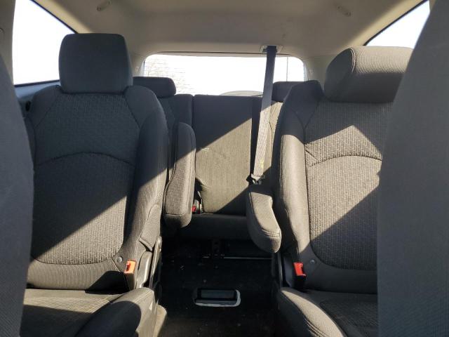 Photo 10 from auction – 2011 CHEVROLET TRAVERSE L with VIN 1GNKRGED8BJ197801