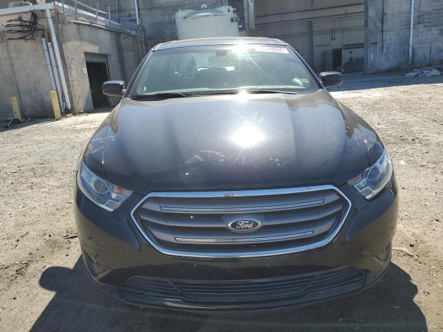Photo 5 from auction – 2015 FORD TAURUS SEL with VIN 1FAHP2H81FG187906