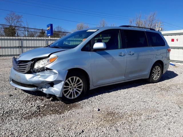 TOYOTA SIENNA XLE 2017 with VIN 5TDYZ3DCXHS864898 - Photo from auction