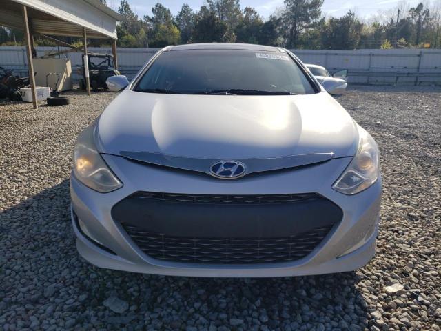 Photo 5 from auction – 2013 HYUNDAI SONATA HYB with VIN KMHEC4A49DA083817