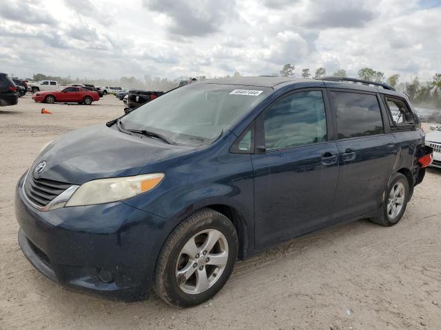 Photo 1 from auction – 2011 TOYOTA SIENNA LE with VIN 5TDKK3DC3BS095064