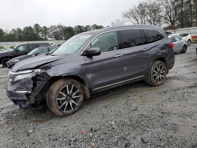Photo 1 from auction – 2020 HONDA PILOT TOUR with VIN 5FNYF5H66LB011825