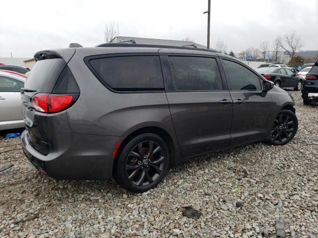 Photo 3 from auction – 2019 CHRYSLER PACIFICA L with VIN 2C4RC1GG2KR720321
