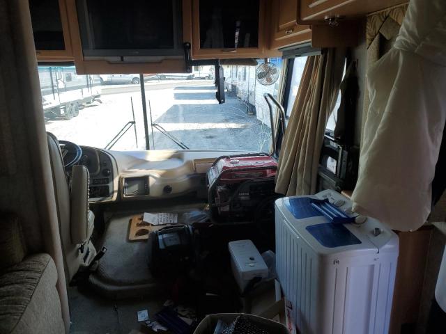 Photo 5 from auction – 2005 WORKHORSE CUSTOM CHASSIS MOTORHOME with VIN 5B4MP67G653410218