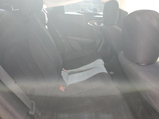 Photo 10 from auction – 2015 CHRYSLER 200 LIMITE with VIN 1C3CCCAB5FN604150