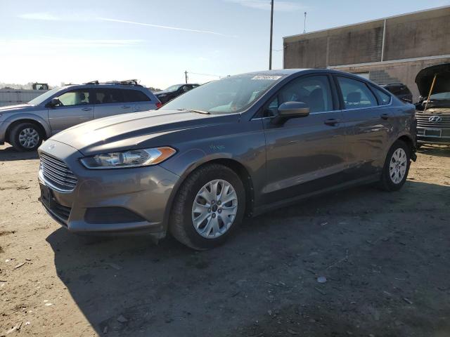 FORD FUSION S 2013 with VIN 3FA6P0G72DR240798 - Photo from auction
