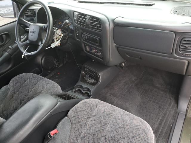 Photo 8 from auction – 2001 GMC SONOMA with VIN 1GTCT19W418119139