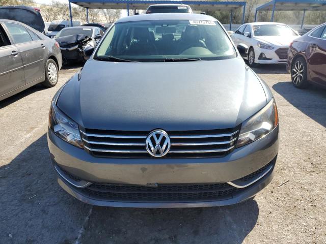 Photo 5 from auction – 2015 VOLKSWAGEN PASSAT S with VIN 1VWAT7A35FC035943