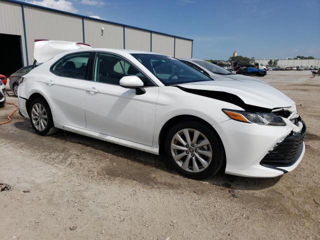 Photo 4 from auction – 2020 TOYOTA CAMRY LE with VIN 4T1C11BK5LU012409