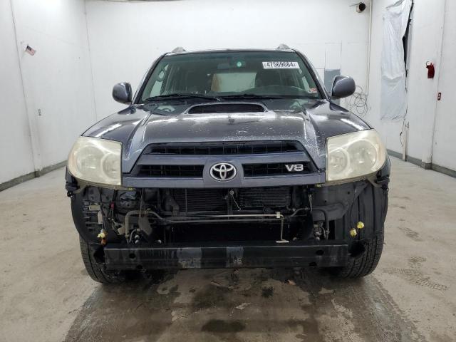 Photo 5 from auction – 2005 TOYOTA 4RUNNER SR with VIN JTEBT14R450057514