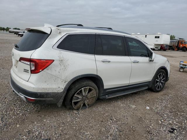 Photo 3 from auction – 2019 HONDA PILOT TOUR with VIN 5FNYF6H64KB005784