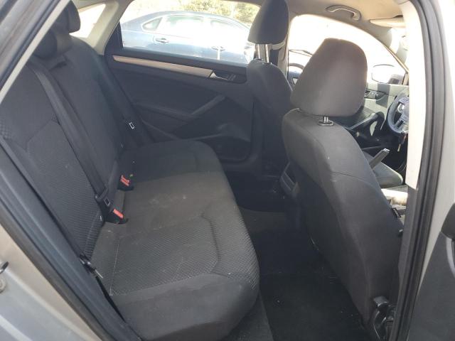 Photo 10 from auction – 2013 VOLKSWAGEN PASSAT S with VIN 1VWAP7A32DC001833