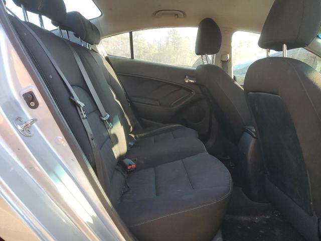 Photo 10 from auction – 2016 KIA FORTE LX with VIN KNAFK4A69G5511019