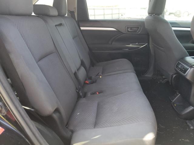 Photo 10 from auction – 2018 TOYOTA HIGHLANDER with VIN 5TDZZRFH2JS241183