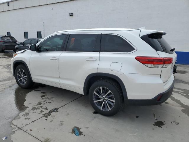 صورة رقم 2 من المزاد - 2018 TOYOTA HIGHLANDER مع VIN 5TDKZRFH0JS541869