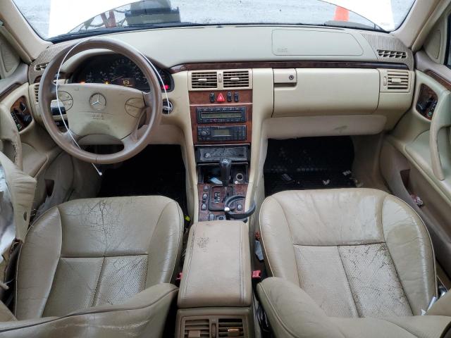 Photo 8 from auction – 2000 MERCEDES-BENZ E 320 with VIN WDBJF65J4YB003425
