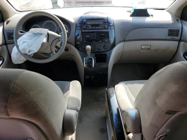 Photo 8 from auction – 2004 TOYOTA SIENNA LE with VIN 5TDBA23C94S004817