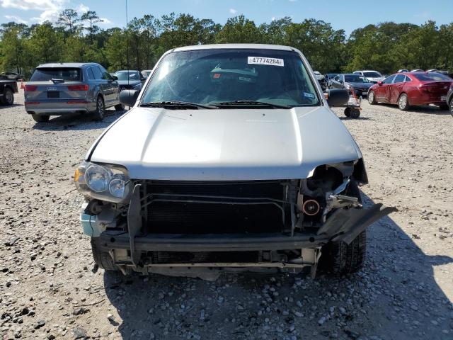 Photo 5 from auction – 2005 FORD ESCAPE XLT with VIN 1FMYU93175KC21389