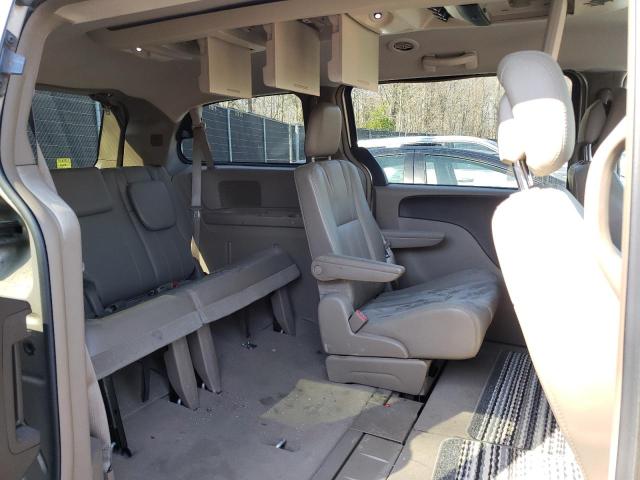 Photo 11 from auction – 2012 CHRYSLER TOWN & COU with VIN 2C4RC1BG1CR375730