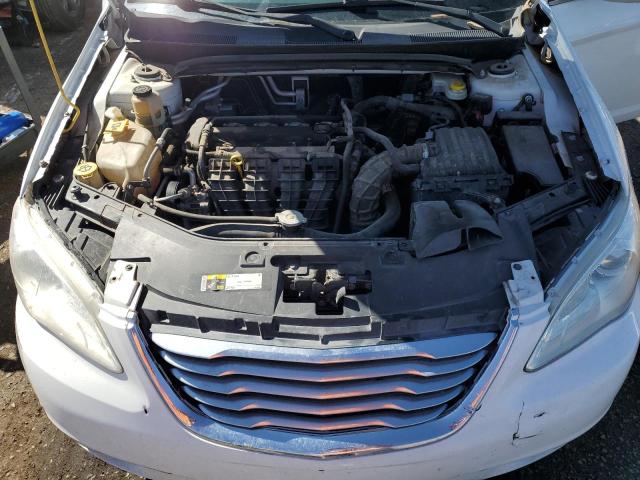 Photo 11 from auction – 2013 CHRYSLER 200 TOURIN with VIN 1C3CCBBB7DN764696