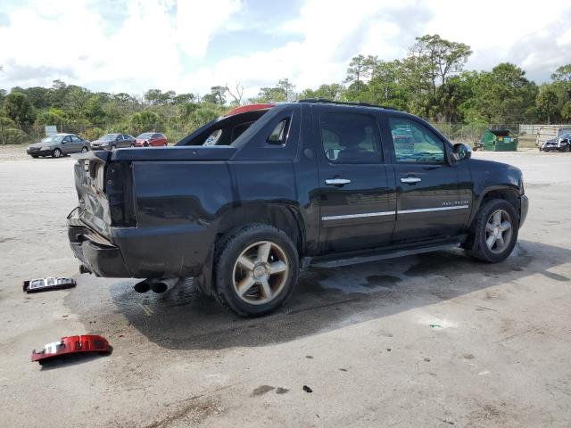 Photo 3 from auction – 2013 CHEVROLET AVALANCHE with VIN 3GNTKGE70DG236937