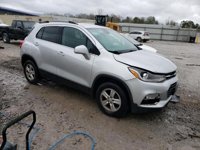 Photo 4 from auction – 2017 CHEVROLET TRAX 1LT with VIN 3GNCJPSB5HL144666