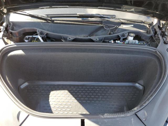 Photo 11 from auction – 2020 TESLA MODEL X with VIN 5YJXCDE45LF298382
