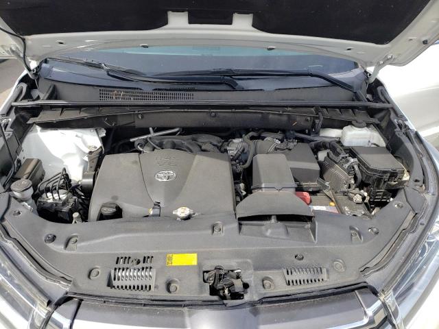 Photo 11 from auction – 2019 TOYOTA HIGHLANDER with VIN 5TDDZRFH3KS991123