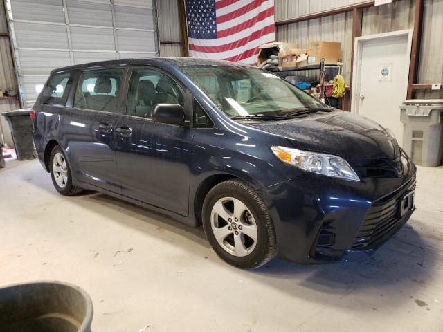 Photo 4 from auction – 2018 TOYOTA SIENNA L with VIN 5TDZZ3DC5JS934026