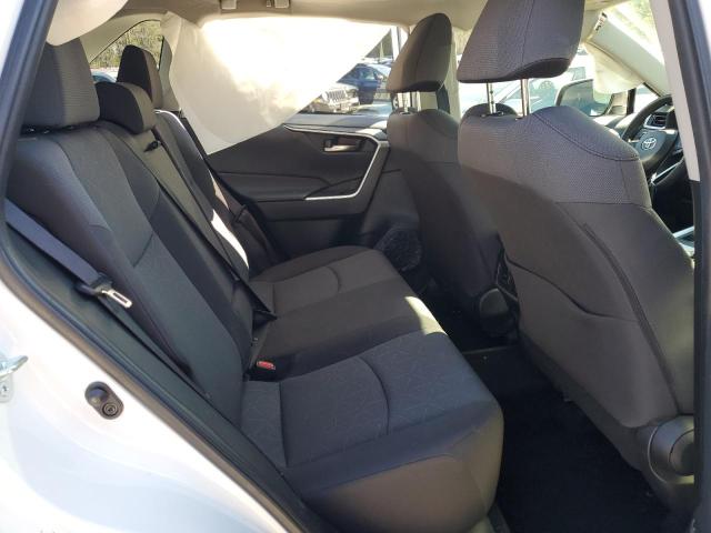 Photo 11 from auction – 2019 TOYOTA RAV4 XLE with VIN JTMP1RFV3KD517694