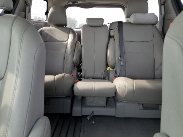Photo 10 from auction – 2017 TOYOTA SIENNA XLE with VIN 5TDYZ3DC8HS844083