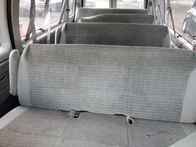 Photo 10 from auction – 2003 FORD ECONOLINE with VIN 1FBSS31L43HA01742