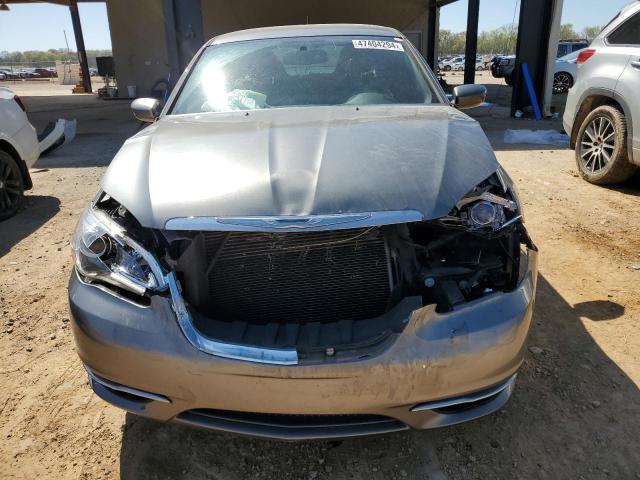 Photo 5 from auction – 2013 CHRYSLER 200 TOURIN with VIN 1C3CCBBB1DN545328
