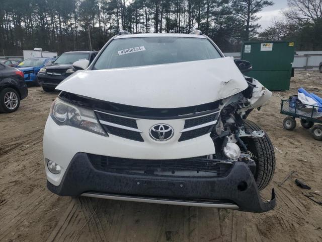 Photo 5 from auction – 2015 TOYOTA RAV4 XLE with VIN JTMRFREV7FJ034468