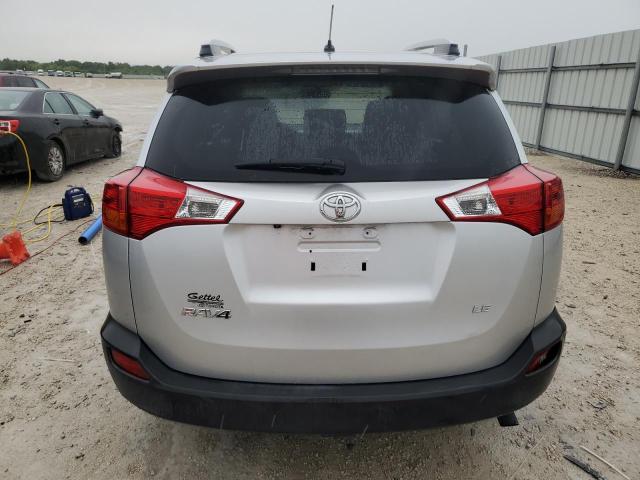 Photo 6 from auction – 2013 TOYOTA RAV4 LE with VIN JTMZFREV9D5014969