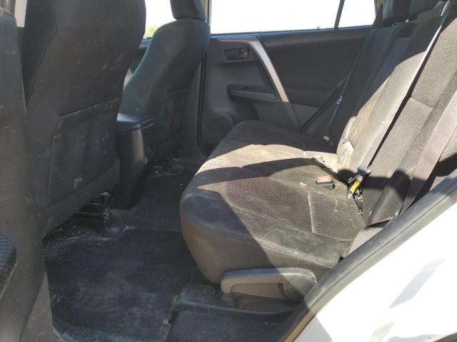 Photo 11 from auction – 2014 TOYOTA RAV4 LE with VIN JTMZFREV0EJ006087
