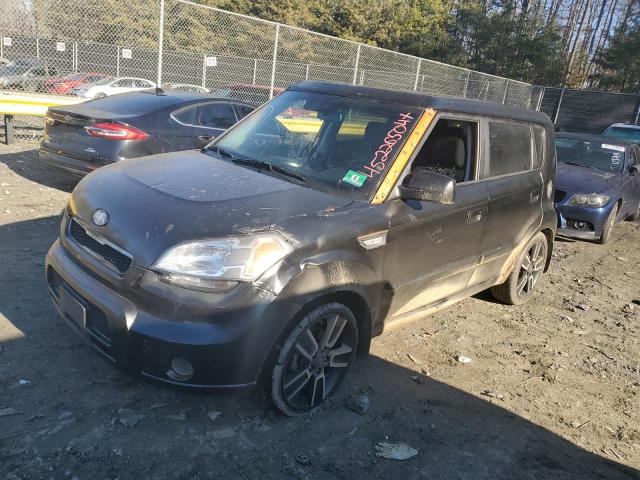 KIA SOUL + 2010 with VIN KNDJT2A26A7110129 - Photo from auction