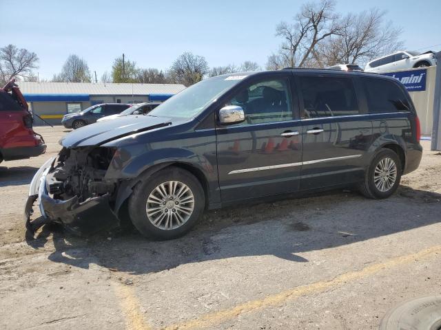 CHRYSLER TOWN & COU 2013 with VIN 2C4RC1CG3DR663720 - Photo from auction