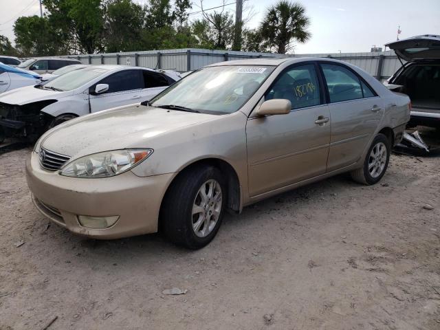 TOYOTA CAMRY LE 2005 with VIN 4T1BF32K25U593282 - Photo from auction