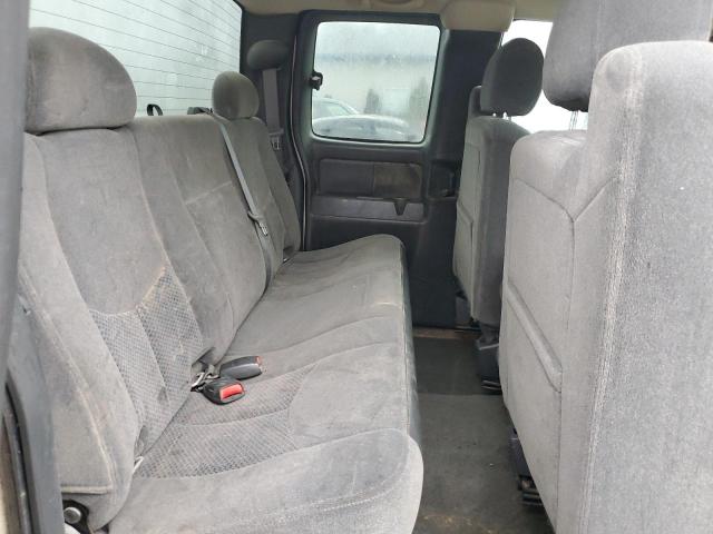 Photo 10 from auction – 2006 CHEVROLET SILVERADO with VIN 1GCEK19B76Z104483