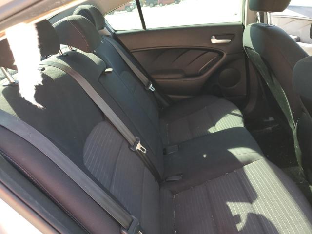 Photo 10 from auction – 2018 KIA FORTE LX with VIN 3KPFL4A72JE170910