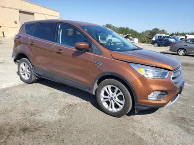 Photo 4 from auction – 2017 FORD ESCAPE SE with VIN 1FMCU0GD6HUE83813
