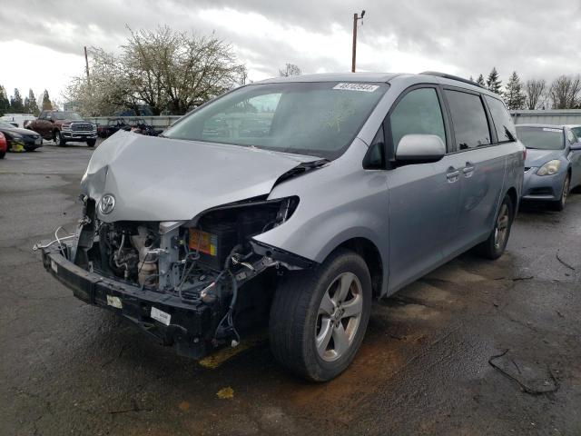 Photo 1 from auction – 2016 TOYOTA SIENNA LE with VIN 5TDKK3DCXGS714640