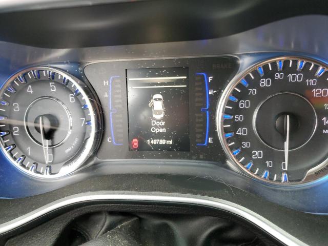 Photo 9 from auction – 2015 CHRYSLER 200 LIMITE with VIN 1C3CCCAB5FN699857