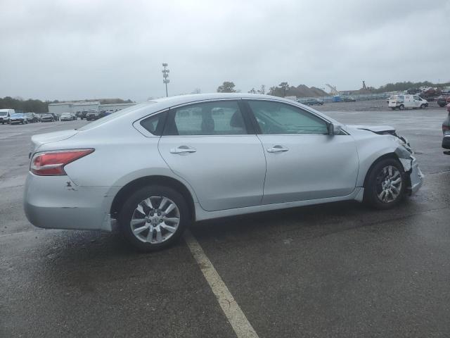 Photo 3 from auction – 2015 NISSAN ALTIMA 2.5 with VIN 1N4AL3AP7FC192197