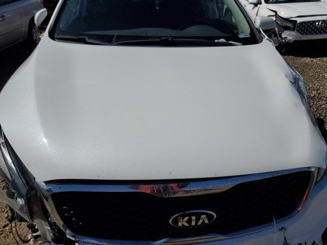 Photo 11 from auction – 2016 KIA SORENTO LX with VIN 5XYPG4A37GG067810