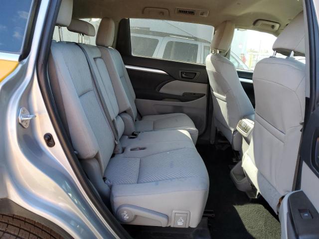 Photo 11 from auction – 2019 TOYOTA HIGHLANDER with VIN 5TDZZRFHXKS358169