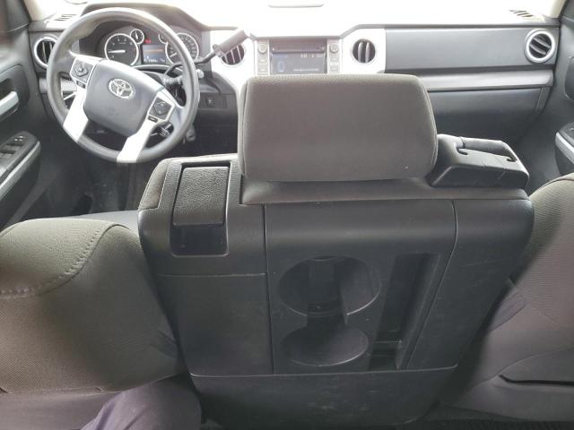 Photo 8 from auction – 2017 TOYOTA TUNDRA DOU with VIN 5TFUM5F14HX072292