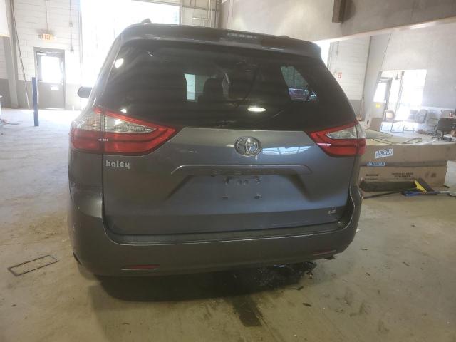 Photo 6 from auction – 2017 TOYOTA SIENNA LE with VIN 5TDKZ3DCXHS877771